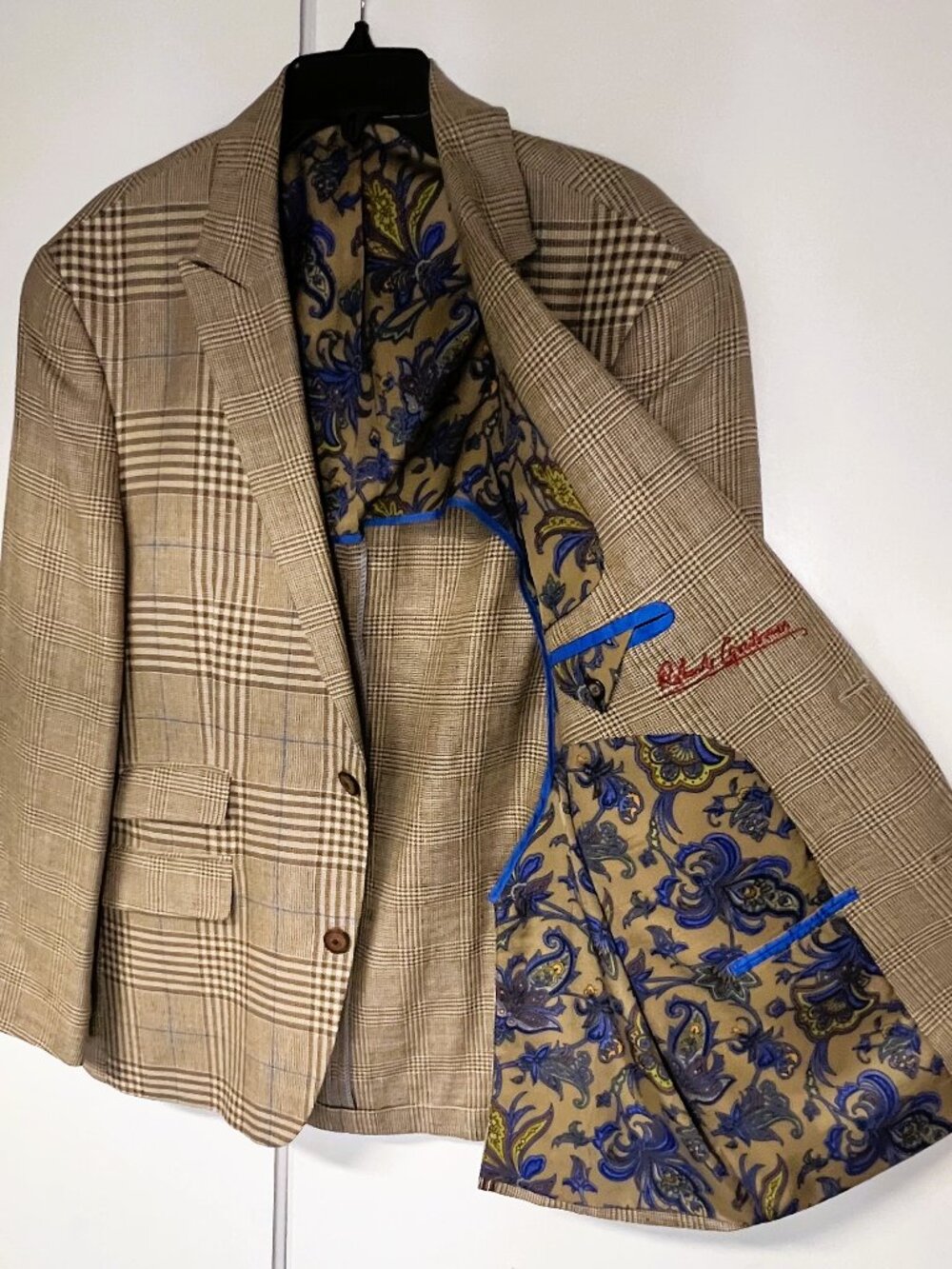 Robert Graham Sports Coat Size 44